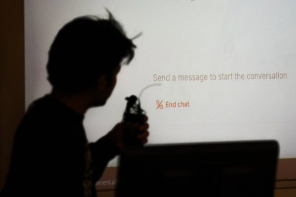 Colleges Pivot to Oral Exams to Stem AI-Driven Academic Decline