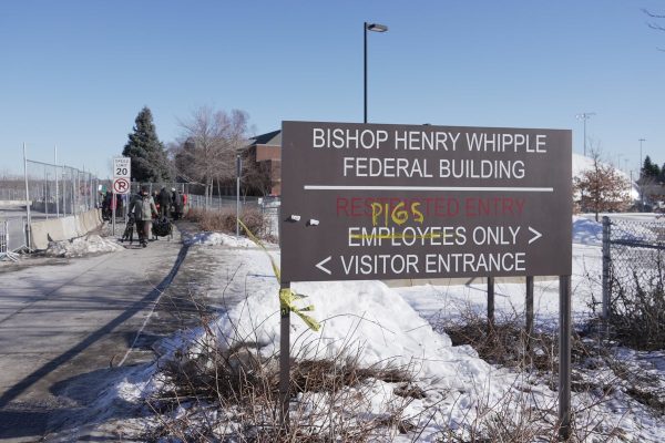 Federal Judge Extends Protections for Detained Immigrants in Minnesota