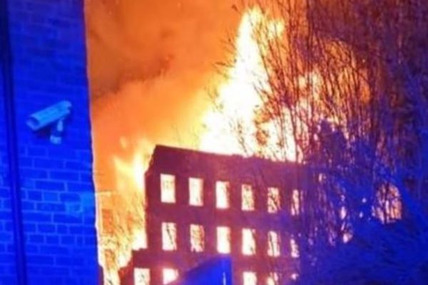 Historic ‘Big Mill’ in Staffordshire Engulfed by Massive Blaze