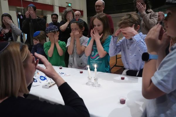 Jews Prepare for Passover Amid Global Tensions and Call for Hope