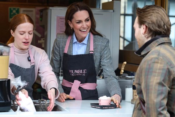 Princess Kate Turns Barista in Surprise Borough Market Visit Supporting William’s Homelessness Initiative