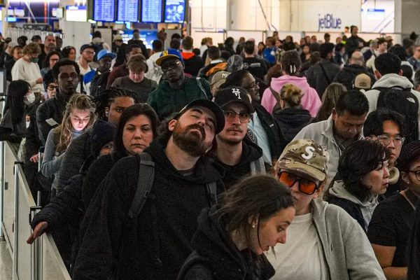 Travel Chaos Mounts as TSA Shortages Trigger Nationwide Airport Delays