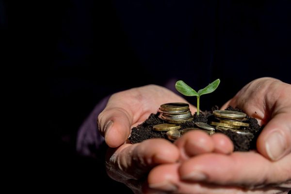 UK Savers Face ‘Loyalty Penalty’ as ISA Season Heats Up