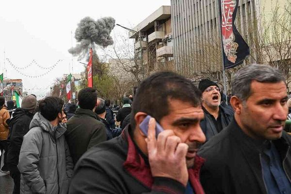 US Strikes Kharg Island, Trump Threatens Iran’s Oil Infrastructure as Marines Deploy to Middle East