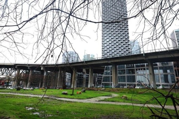 Vancouver Faces $13 Million Shortfall as Developer Pushes for 67-Storey Landmark