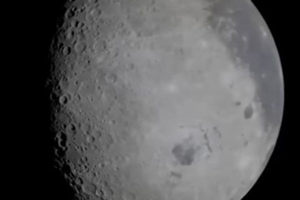 Artemis II Crew Set for Historic Far Side Lunar Flyby