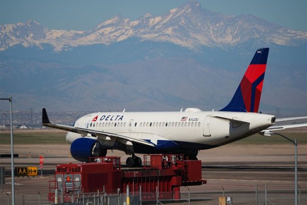 Delta Increases Checked Bag Fees Amidst Escalating Fuel Costs