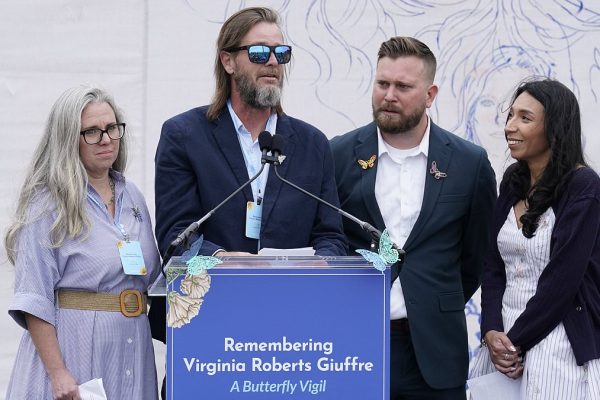 Family of Virginia Giuffre Holds Vigil, Renews Calls for Royal Meeting Ahead of UK State Visit