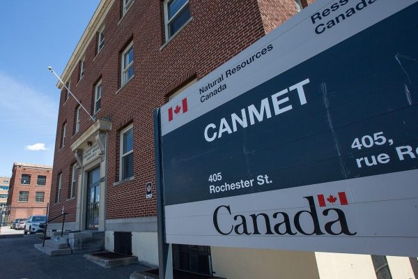 Natural Resources Canada Moves to Track In-Office Attendance as Federal Mandates Tighten