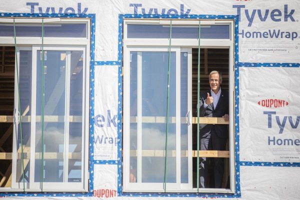 Ottawa, Federal Government Partner on Landmark 3,000-Home Housing Deal