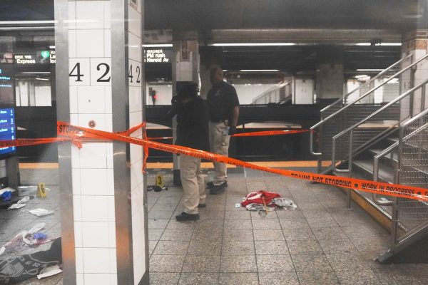 Police Fatally Shoot Suspect After Machete Attack at Grand Central Station