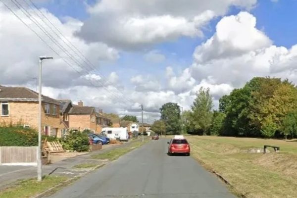 Police Search for Suspect After Elderly Man Sexually Assaulted, Robbed in Aylesbury