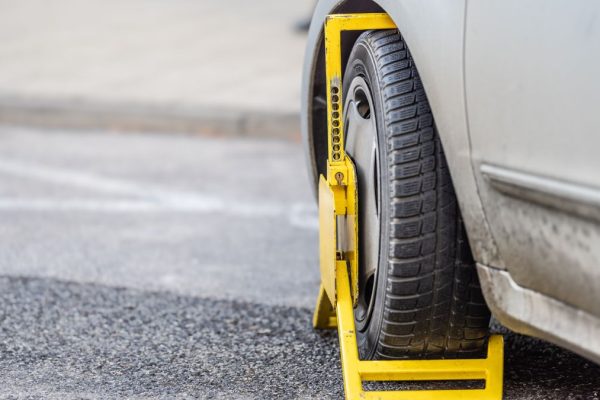 UK Authorities Seize 160,000 Uninsured Vehicles in Record Crackdown