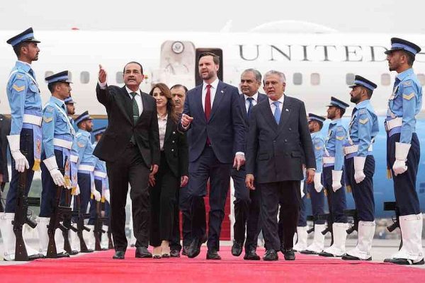 US-Iran Peace Talks Stall in Islamabad; Nuclear Stalemate Persists